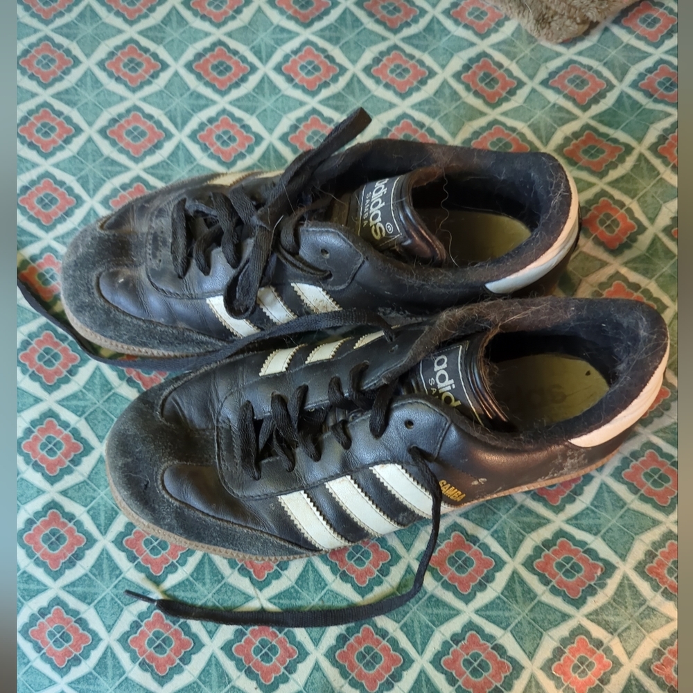 2010 Adidas Sambas GUC